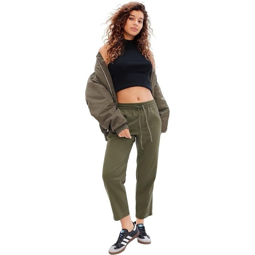 GAP Women's Easy Straight Pull-on Pants, Army Jacket Green, Medium Tall